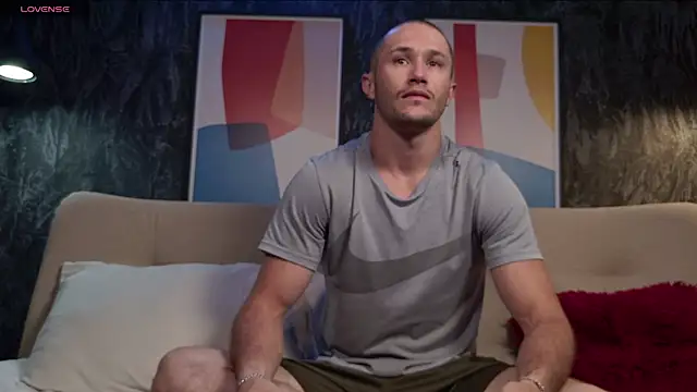 AxelFairchaild online show from 11-12-25, 01:15