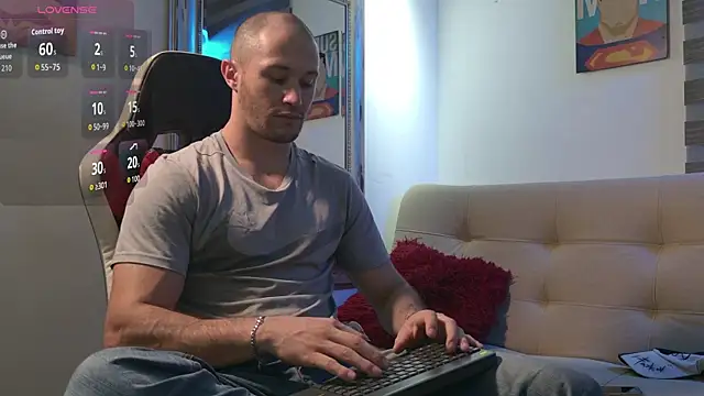 AxelFairchaild online show from 06-14-26, 10:16