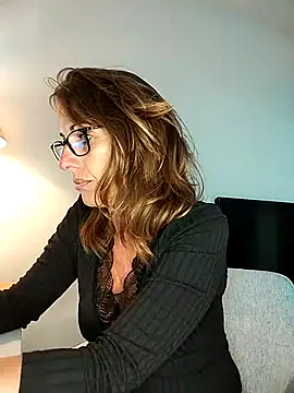 misslynexxx online show from 04-13-26, 09:57