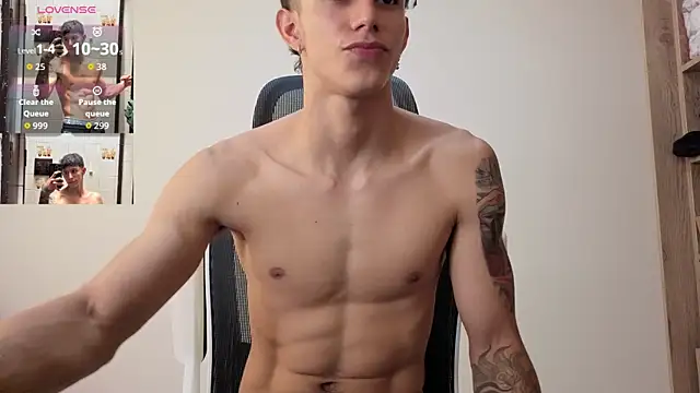 Cristopher23  online show from 11-26-25, 06:08