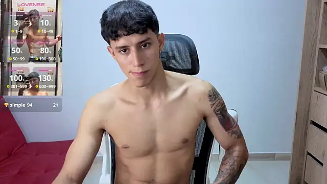 Cristopher23  online show from 10-23-25, 03:27