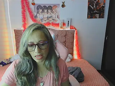 Melanyy 100 online show from 12-12-24, 06:21