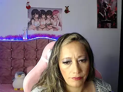 Melanyy 100 online show from 12-28-24, 12:04