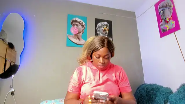 Lilybaudinx96 online show from 02-06-25, 04:53