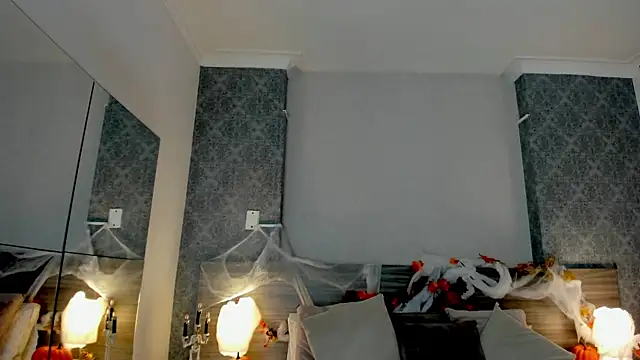 Mistyca online show from 10-30-25, 10:35