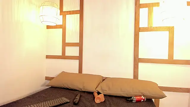 CriistalJade online show from 02-02-25, 12:40