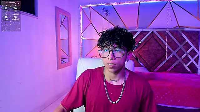 AkazaBoy  online show from 03-12-25, 04:30