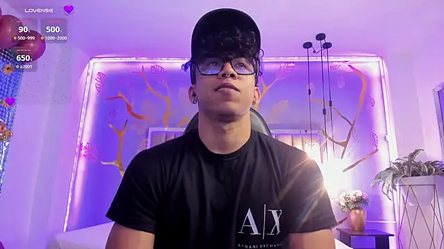 AkazaBoy  online show from 10-09-25, 08:09