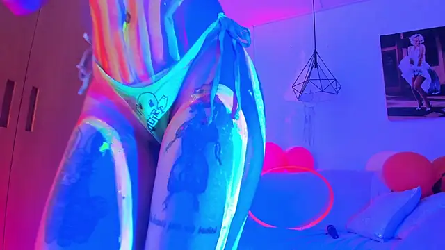 CurlyRose   online show from 01-14-26, 11:41