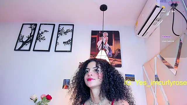 CurlyRose   online show from 03-12-25, 09:13