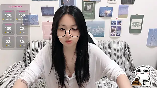 LiLiYbaby online show from 04-27-26, 06:44