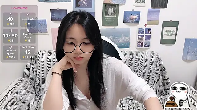 LiLiYbaby online show from 04-16-26, 06:47