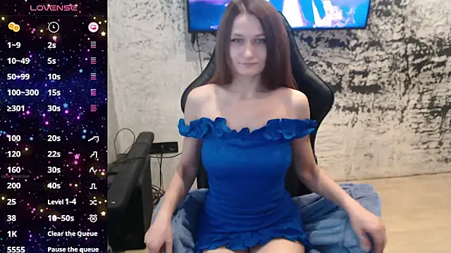 Snapshot of PamelaYoun chatting on 12-01-25, 11:44 PamelaYoun online show from 12-01-25, 11:44