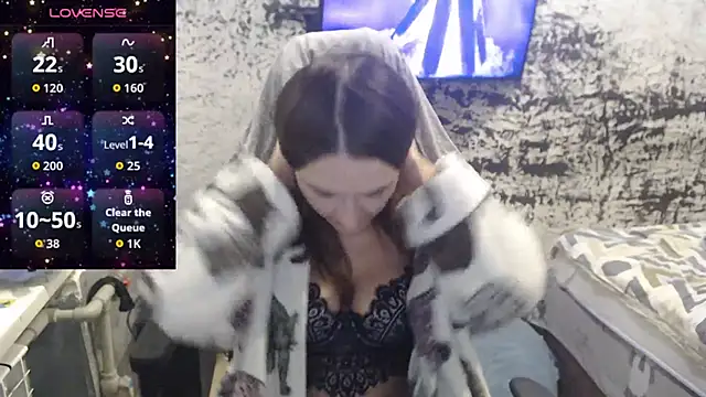 Snapshot of PamelaYoun chatting on 10-09-25, 10:54 PamelaYoun online show from 10-09-25, 10:54