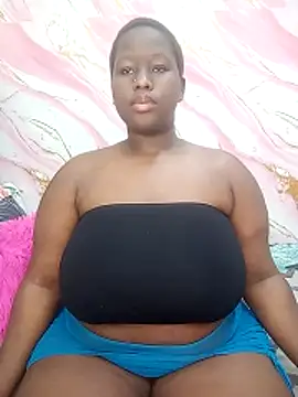 Snapshot of MelaninBear chatting on 06-14-26, 02:18 MelaninBear online show from 06-14-26, 02:18