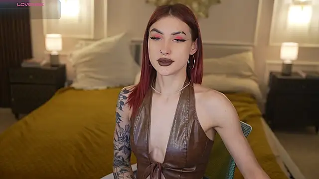 Magnetic Mia  online show from 03-28-26, 12:33