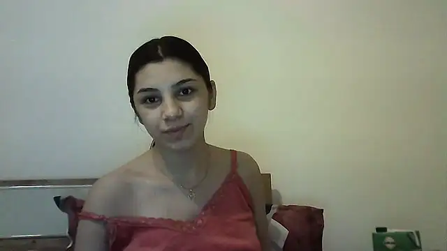 Snapshot of Ahotkittyxxx chatting on 10-25-25, 05:39 Ahotkittyxxx online show from 10-25-25, 05:39