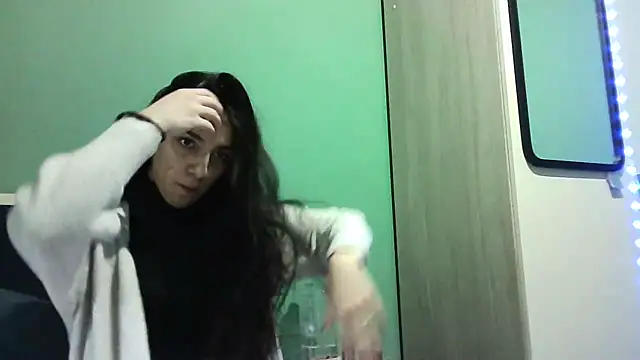 Snapshot of Ahotkittyxxx chatting on 01-11-25, 10:40 Ahotkittyxxx online show from 01-11-25, 10:40