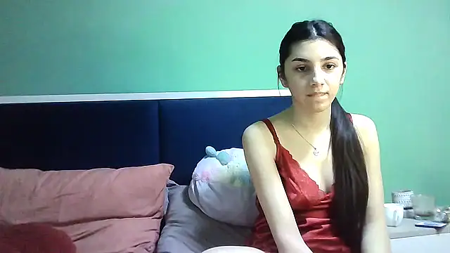 Snapshot of Ahotkittyxxx chatting on 12-29-24, 12:12 Ahotkittyxxx online show from 12-29-24, 12:12