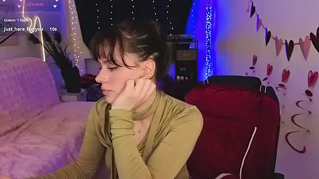 Emillias online show from 02-27-26, 02:06