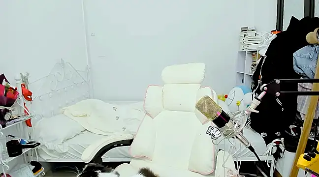 RassieRaph online show from 03-18-25, 05:33