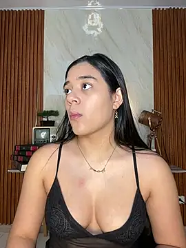 Snapshot of floriamANDjazmin chatting on 07-15-26, 03:02 floriamANDjazmin online show from 07-15-26, 03:02