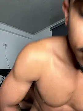 floriamANDjazmin online show from 01-10-26, 07:04