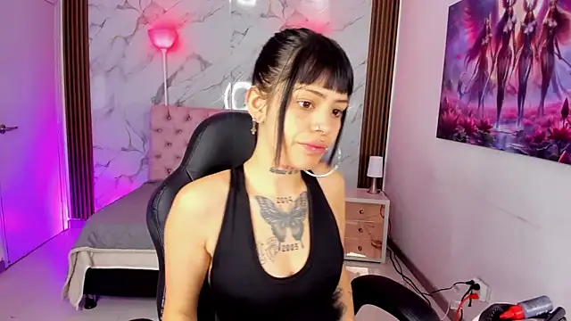 AuroraDiaz online show from 02-25-26, 11:43