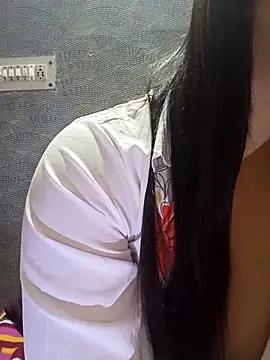 Snapshot of Indian_Jaan chatting on 02-08-26, 01:31 Indian Jaan online show from 02-08-26, 01:31