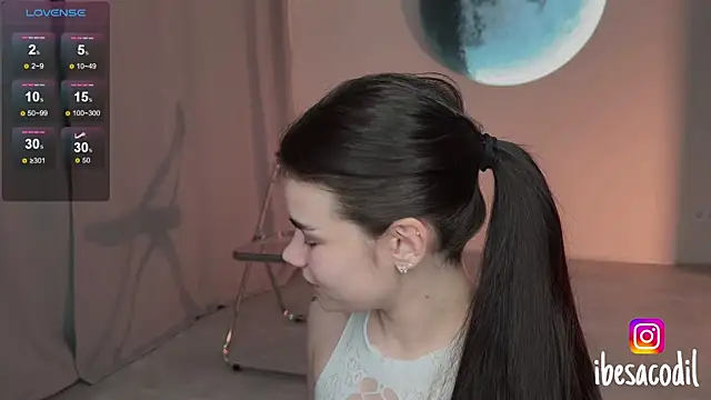 adriana allien online show from 05-07-26, 10:57
