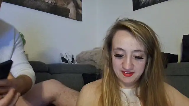 Snapshot of LoveXAddict chatting on 03-02-25, 09:08 LoveXAddict online show from 03-02-25, 09:08