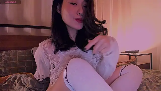 kimmy chi  online show from 03-12-25, 06:00