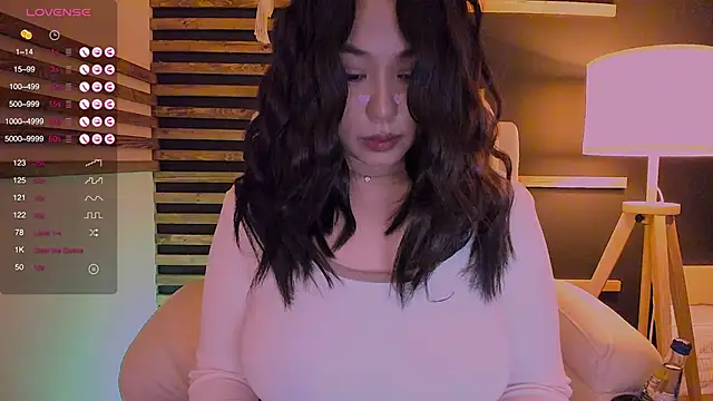 kimmy chi  online show from 02-18-25, 04:58