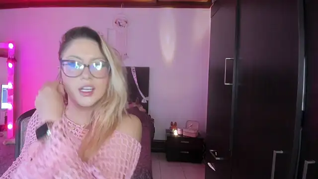 miss julietaa online show from 02-17-26, 03:20