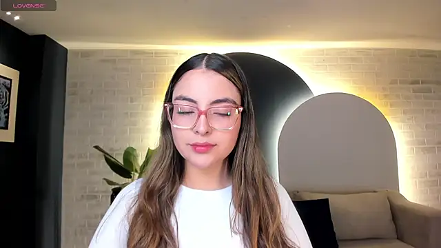 AllisonRogersX online show from 05-08-26, 10:30