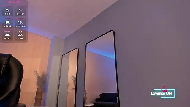 MaddisonLowe online show from 12-20-25, 04:15