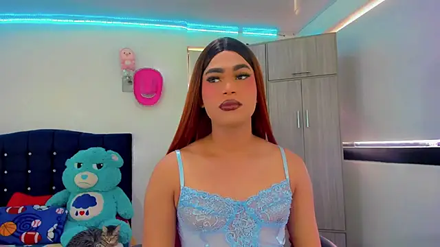 Hellen moons   online show from 10-04-25, 03:02