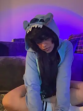 afavoredangel online show from 02-04-26, 02:28