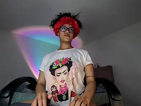 Ale xandra online show from 10-27-25, 02:01