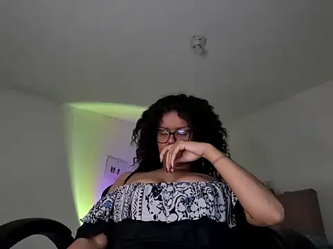 Ale xandra online show from 10-19-25, 12:35