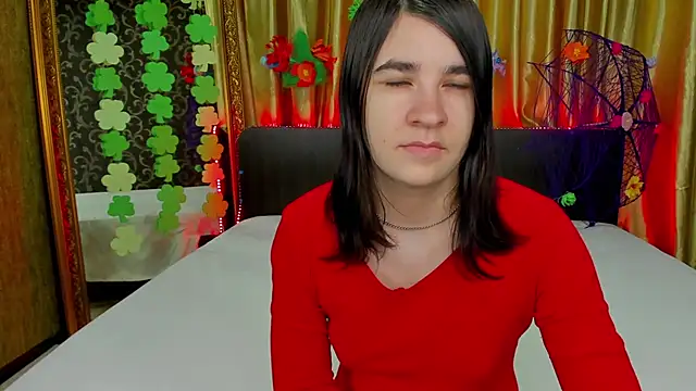  Polly Love  online show from 03-21-26, 06:47