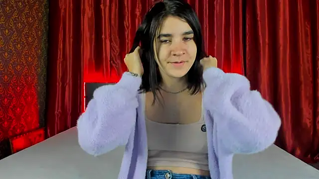  Polly Love  online show from 09-29-25, 06:09