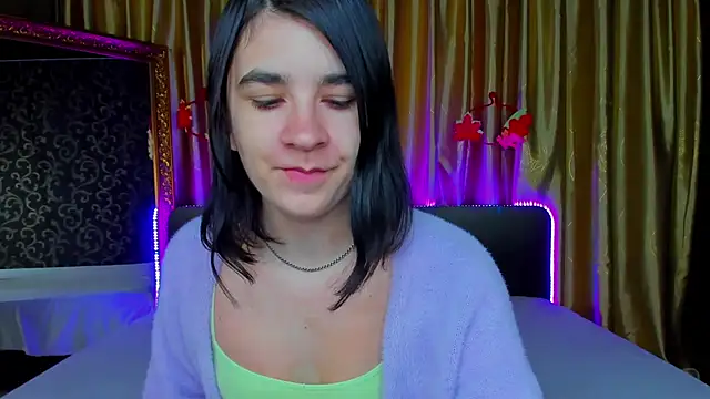  Polly Love  online show from 11-20-25, 07:09