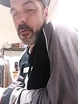 Snapshot of affascino chatting on 12-23-25, 08:02 affascino online show from 12-23-25, 08:02