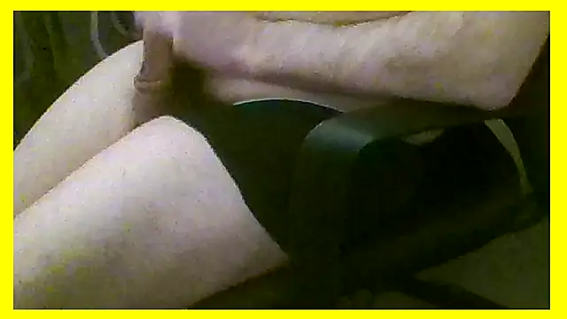 Snapshot of AshWinter chatting on 03-15-25, 10:11 AshWinter online show from 03-15-25, 10:11