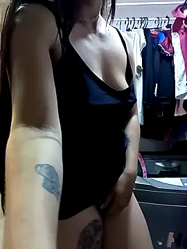 SAMANTHA-16  online show from 02-11-25, 04:01