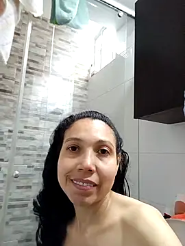 Snapshot of KimPielCanela chatting on 10-09-25, 08:31 KimPielCanela online show from 10-09-25, 08:31