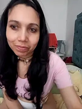 Snapshot of KimPielCanela chatting on 03-14-25, 09:43 KimPielCanela online show from 03-14-25, 09:43