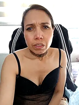 KimPielCanela online show from 01-07-26, 09:20