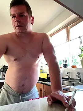 Snapshot of Dan_NFS chatting on 10-05-25, 06:48 Dan NFS online show from 10-05-25, 06:48